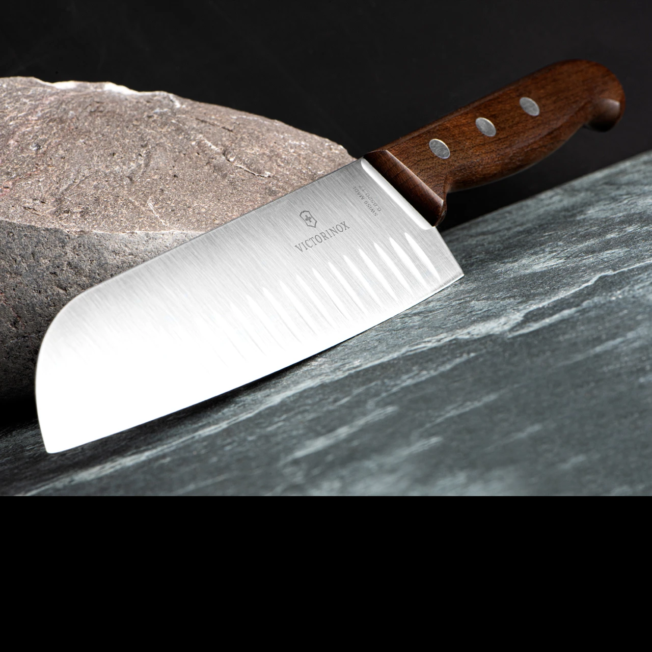 Victorinox Wood Santoku 7 Victorinox Wood Santoku - Image 5