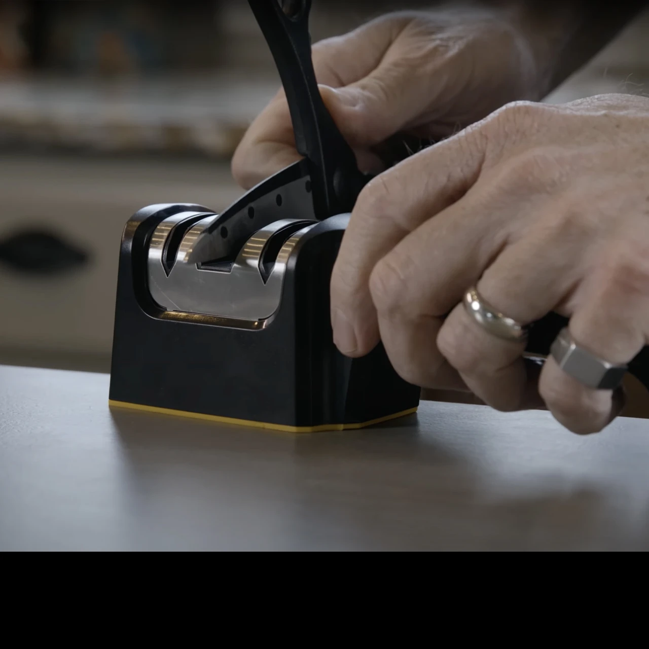 Work Sharp Pull Through Kitchen Sharpener 6 Work Sharp Pull Through Kitchen Sharpener - Image 4