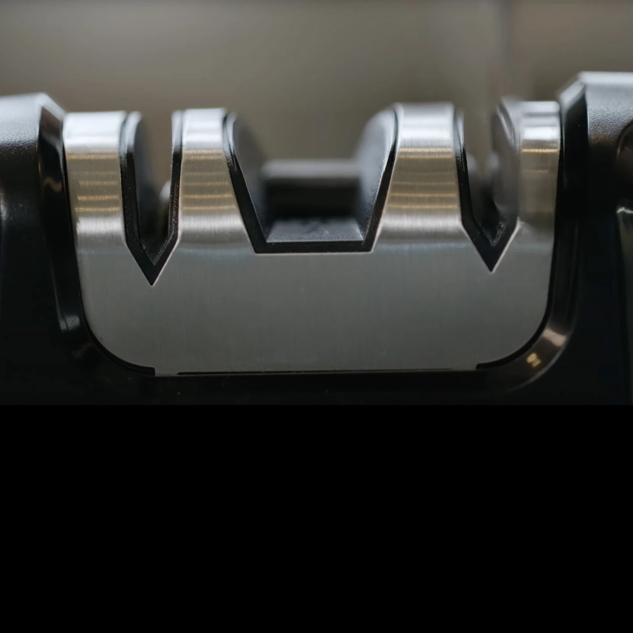 Work Sharp Pull Through Kitchen Sharpener 3 Work Sharp Pull Through Kitchen Sharpener