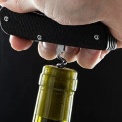 Ruike M42 Medium Folder Black -Victorinox Sales RKEM42B.7 91290.1675957391.1280.1280 28411.1676040146