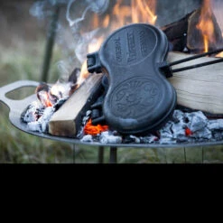 Petromax Burger Iron -Victorinox Sales px bg irondet2 08249.1587729667